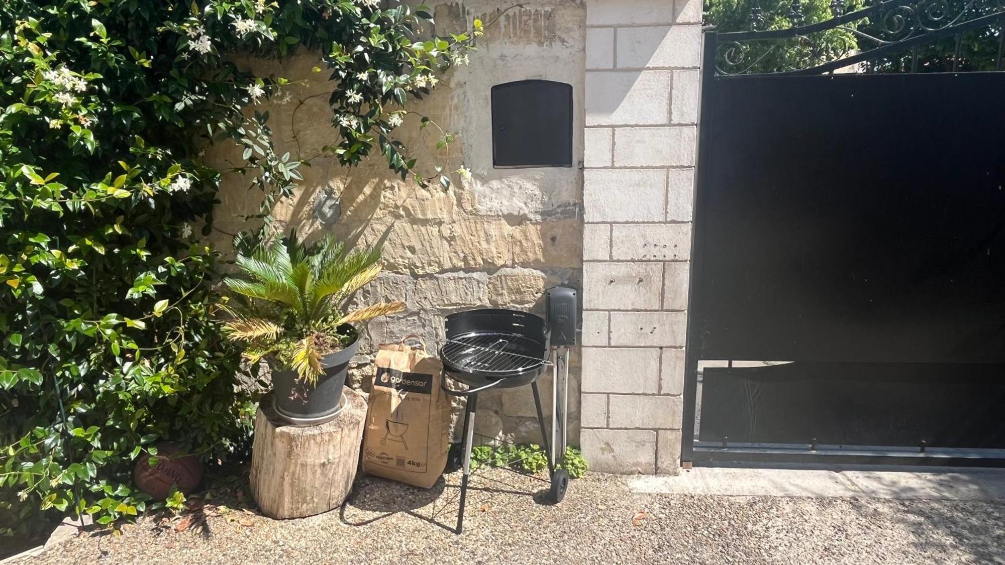 Mini Studio Et Espace Exterieur Méry-sur-Oise Exterior foto